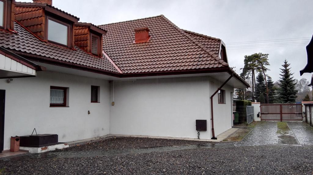 Pokoje Goscinne Sonia Tuszyn Exterior photo